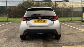 Toyota Yaris 1.5 Hybrid Design 5dr CVT