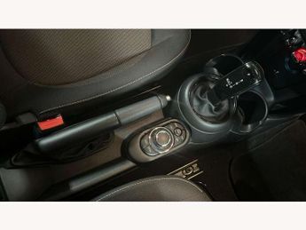 MINI Hatchback 1.5 Cooper Classic 3dr Auto