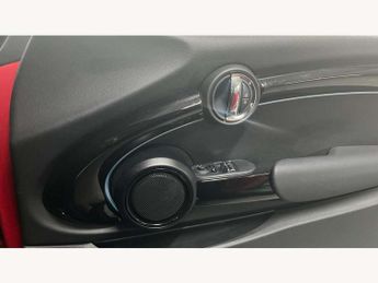 MINI Hatchback 1.5 Cooper Classic 3dr Auto