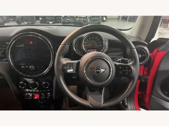 MINI Hatchback 1.5 Cooper Classic 3dr Auto