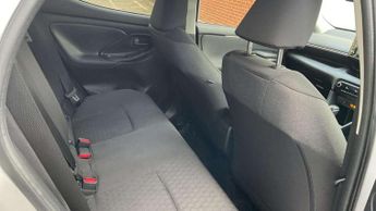 Toyota Yaris 1.5 Hybrid Design 5dr CVT