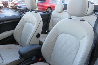 MINI Convertible 2.0 Cooper S Exclusive II 2dr Auto