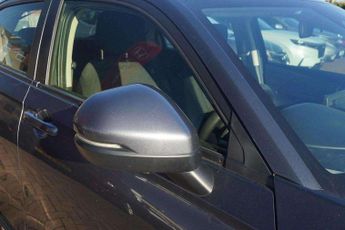 Honda HR-V 1.5 eHEV Elegance 5dr CVT