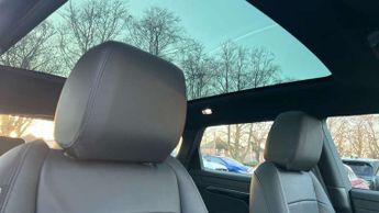 Land Rover Range Rover Evoque 2.0 D200 R-Dynamic S 5dr Auto