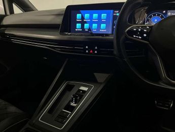 Volkswagen Golf 1.5 eTSI 150 R-Line 5dr DSG