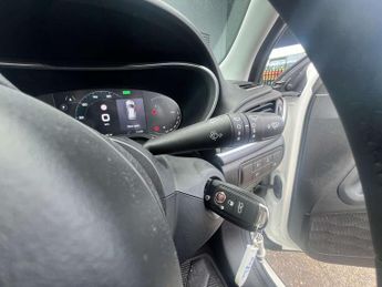 Fiat Tipo Cross 1.5 Hybrid 48V Cross Garmin 5dr DDCT