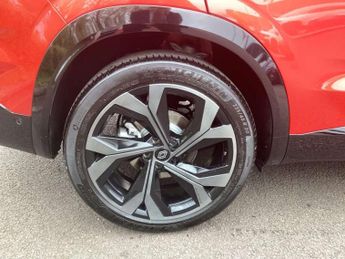 Renault Austral E-Tech FHEV Techno Esprit Alpine 5dr Auto