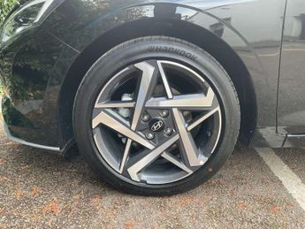Hyundai i20 1.0T GDi Premium 5dr DCT