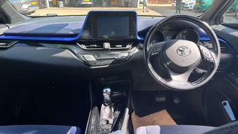 Toyota C-HR 1.8 Hybrid Dynamic 5dr CVT