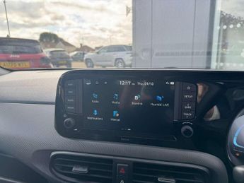 Hyundai i10 1.0 [63] Advance 5dr Auto [Nav]