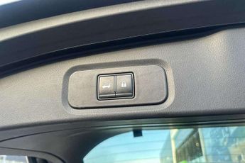 Nissan Qashqai 1.3 DiG-T MH 158 Tekna 5dr Xtronic