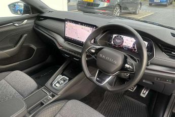 Skoda Octavia 1.5 TSI 150 e-TEC Sportline 5dr DSG