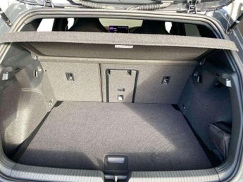 Volkswagen Golf 1.5 eTSI 150 Black Edition 5dr DSG