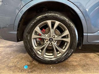 Ford Kuga 2.5 PHEV ST-Line 5dr CVT