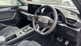 Cupra Formentor 1.5 eHybrid 272 VZ1 5dr DSG