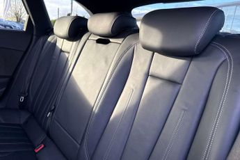 Audi A4 Avant 40 TDI Black Edition 5dr S Tronic