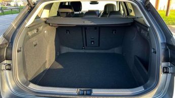 Skoda Superb Estate 1.5 TSI e-TEC SE L 5dr DSG