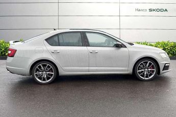 Skoda Octavia vRS 2.0 TSI 245 vRS 5dr DSG [Black Pack]