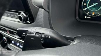 Hyundai Kona 1.6 GDi Hybrid Premium 5dr DCT
