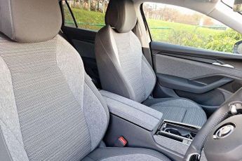 Skoda Superb Estate 2.0 TDI SE Technology 5dr DSG