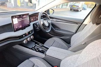 Skoda Superb Estate 2.0 TDI SE Technology 5dr DSG