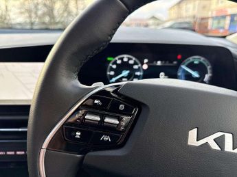Kia Niro 1.6 GDi 127 Hybrid 4 5dr DCT