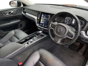 Volvo V60 2.0 T4 [190] Momentum Plus 5dr Auto
