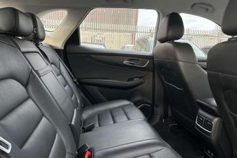 MG HS 1.5 T-GDI SE 5dr DCT