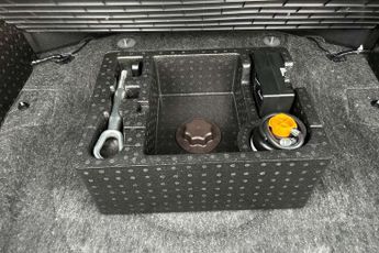 MG HS 1.5 T-GDI SE 5dr DCT