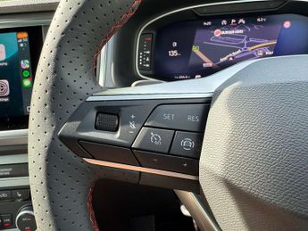 SEAT Ateca 1.5 TSI EVO FR Sport 5dr DSG