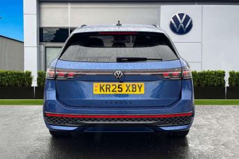 Volkswagen Passat Estate 1.5 TSI eHybrid R-Line 5dr DSG