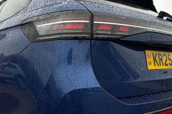 Volkswagen Passat Estate 1.5 TSI eHybrid R-Line 5dr DSG