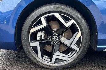 Volkswagen Passat Estate 1.5 TSI eHybrid R-Line 5dr DSG
