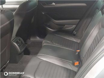 Volkswagen Passat Estate 1.6 TDI SEL 5dr DSG
