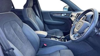 Volvo XC40 Recharge 1.5 T5 Recharge PHEV Ultimate Dark 5dr Auto