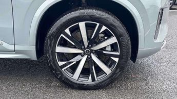 Volvo XC90 2.0 T8 PHEV Core Bright 5dr AWD Geartronic