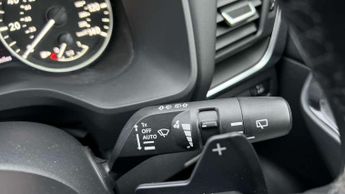 Nissan Qashqai 1.3 DiG-T MH 158 Acenta Premium 5dr Xtronic