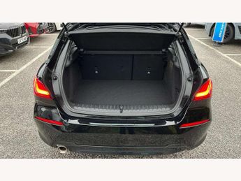 BMW 1 Series 118i [136] Sport 5dr Step Auto [Live Cockpit Pro]