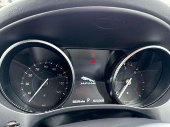 Jaguar F-Pace 2.0d R-Sport 5dr Auto AWD