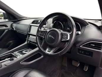 Jaguar F-Pace 2.0d R-Sport 5dr Auto AWD