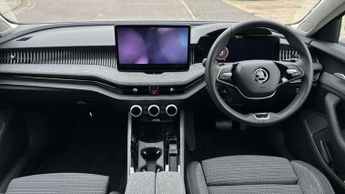 Skoda Superb Estate 1.5 TSI e-TEC SE Technology 5dr DSG