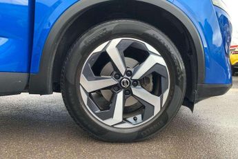 Nissan Qashqai 1.3 DiG-T MH 158 N-Connecta 5dr Xtronic