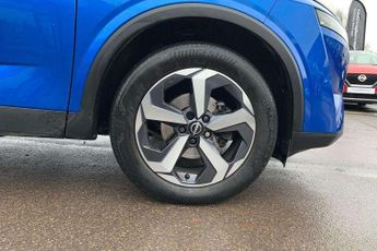 Nissan Qashqai 1.3 DiG-T MH 158 N-Connecta 5dr Xtronic