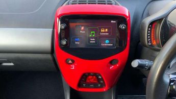 Toyota Aygo 1.0 VVT-i X-Trend TSS 5dr x-shift