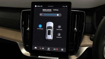 Volvo XC90 2.0 B5P Plus Dark 5dr AWD Geartronic