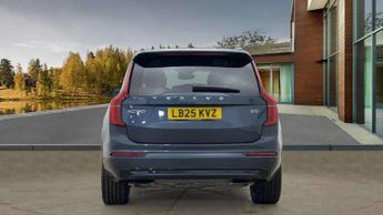 Volvo XC90 2.0 B5P Plus Dark 5dr AWD Geartronic