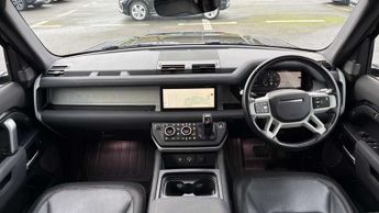 Land Rover Defender 3.0 D300 X-Dynamic S 110 5dr Auto