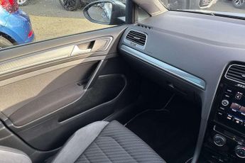Volkswagen Golf 1.5 TSI EVO 150 R-Line 5dr DSG