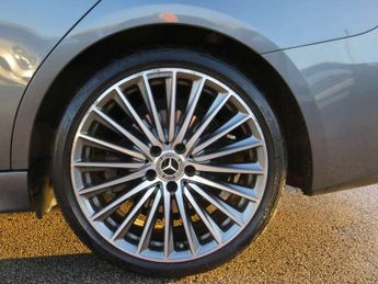 Mercedes-Benz C-Class Estate C300 AMG Line Premium 5dr 9G-Tronic