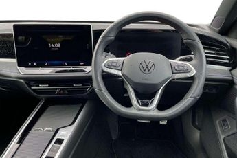 Volkswagen Passat Estate 1.5 eTSI R-Line 5dr DSG